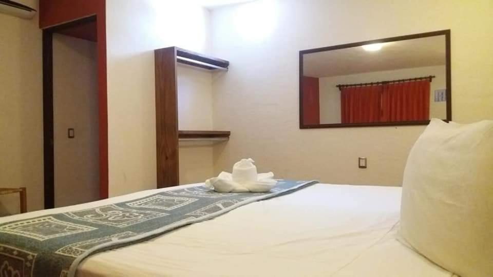 Hotel Maya 2012 Амакусак Экстерьер фото