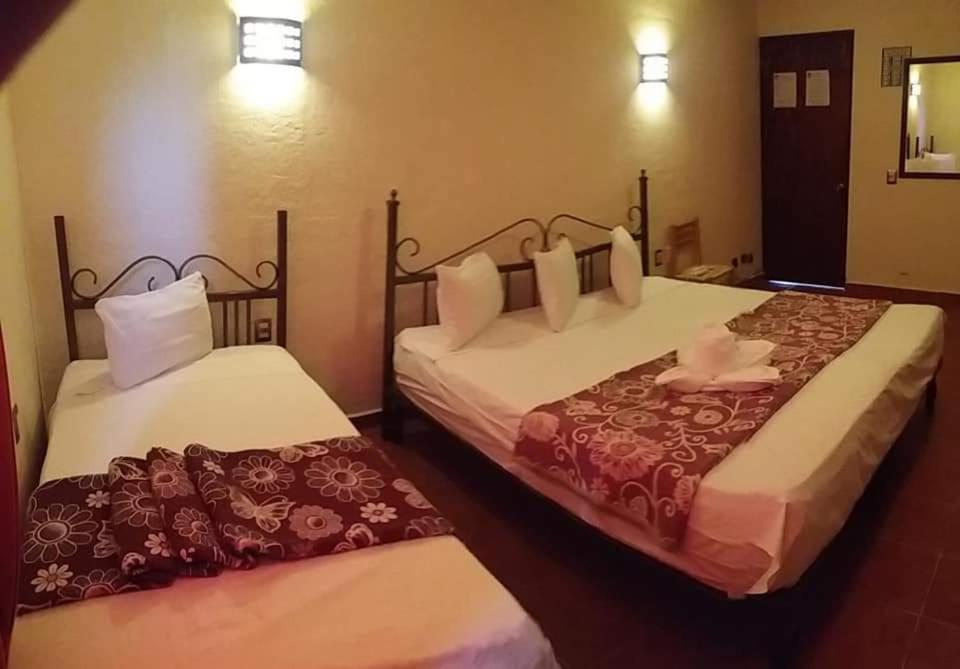 Hotel Maya 2012 Амакусак Экстерьер фото