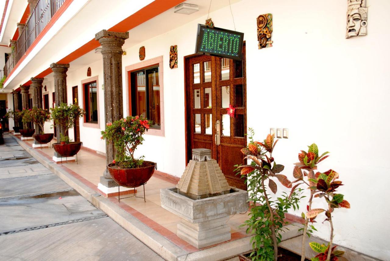 Hotel Maya 2012 Амакусак Экстерьер фото