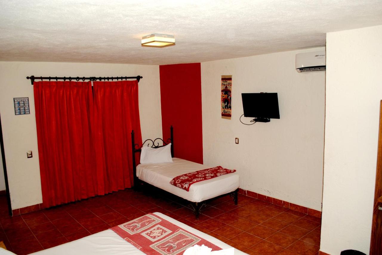 Hotel Maya 2012 Амакусак Экстерьер фото