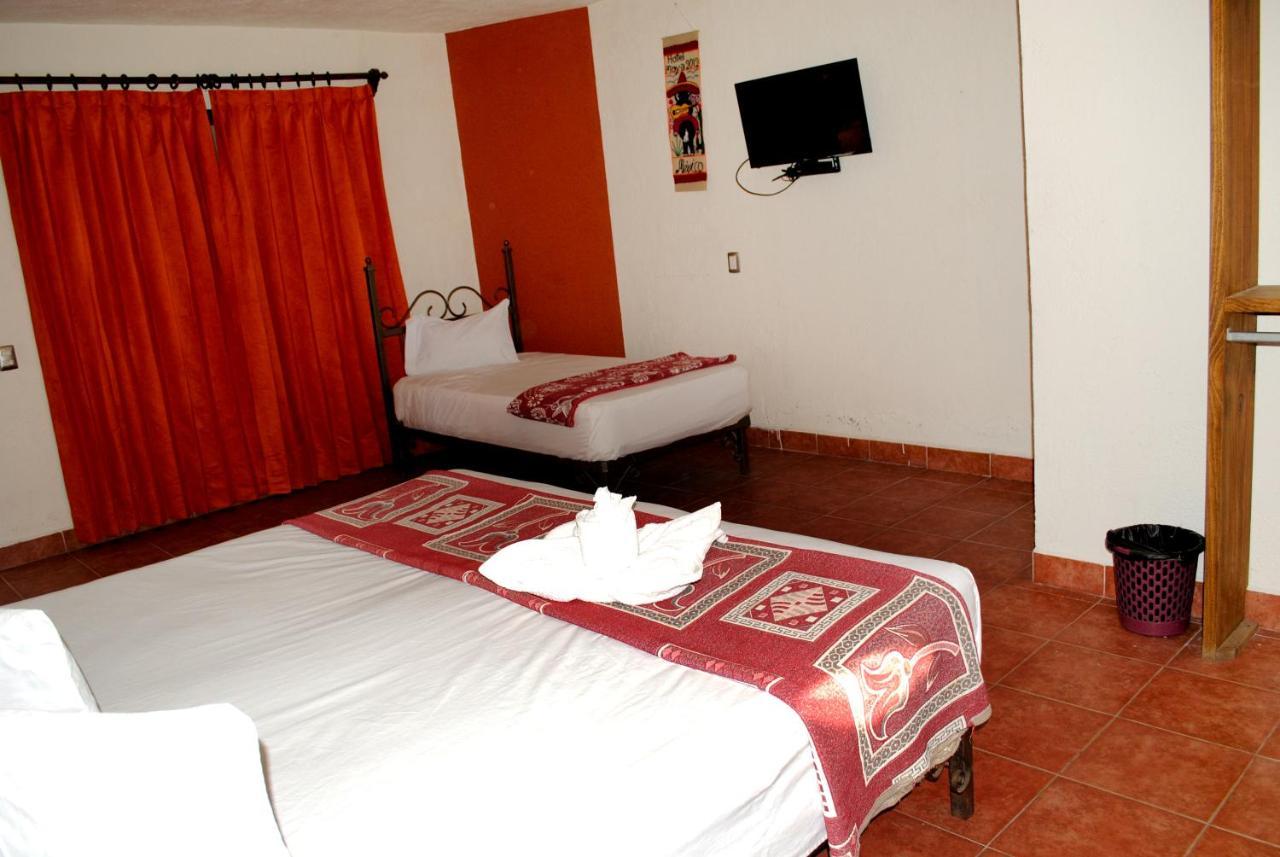 Hotel Maya 2012 Амакусак Экстерьер фото